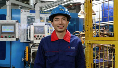 侯斌：从职场新人到新型工匠